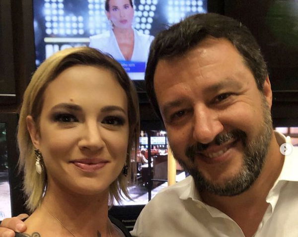 Matteo Salvini e Asia Argento hanno fatto pace, più o meno