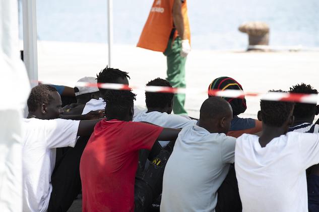 Il piano Ue di redistribuzione dei migranti: sanzioni per chi non aderisce article-post