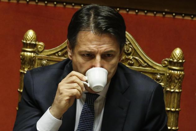 Conte continua ad attaccare Salvini: «Dare la colpa agli altri è il modo migliore per conservare la leadership» article-post