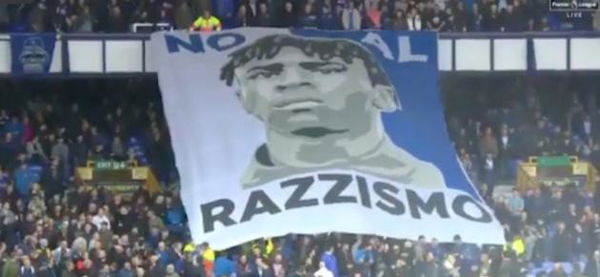 Dagli stadi inglesi ci invitano a dire no al razzismo