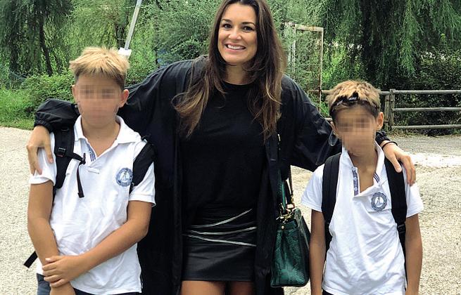 La bella risposta di Alena Seredova alle mamme che, sui social, l’hanno accusata di non saper stirare