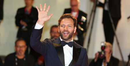 La denuncia social di Alessandro Borghi contro Viagogo article-post