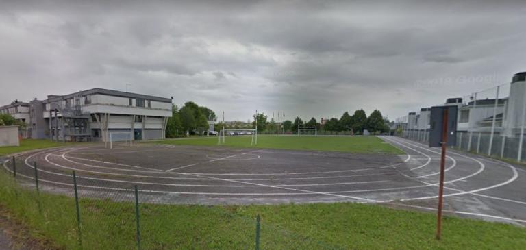 Quattordicenne muore davanti ai suoi compagni di classe durante l’ora di educazione fisica