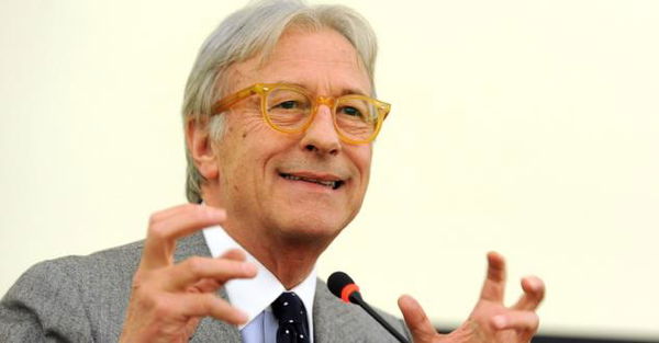 Feltri chiede di abolire il diritto di voto per «cretini e analfabeti cronici»