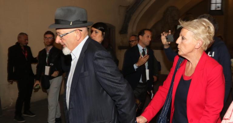 I genitori di Matteo Renzi condannati a un anno e nove mesi di reclusione. La pena è stata sospesa