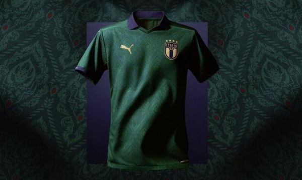 La Nazionale di calcio cambia colore: gli azzurri diventano i verdi