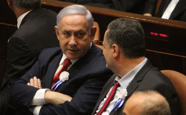 Finisce l’era di Netanyahu: l’ex premier di Israele rinuncia a formare il governo