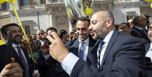 Paragone: «Di Maio è stressato da Beppe Grillo»