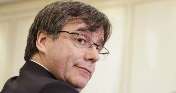Nuovo mandato di arresto internazionale per Carles Puigdemont