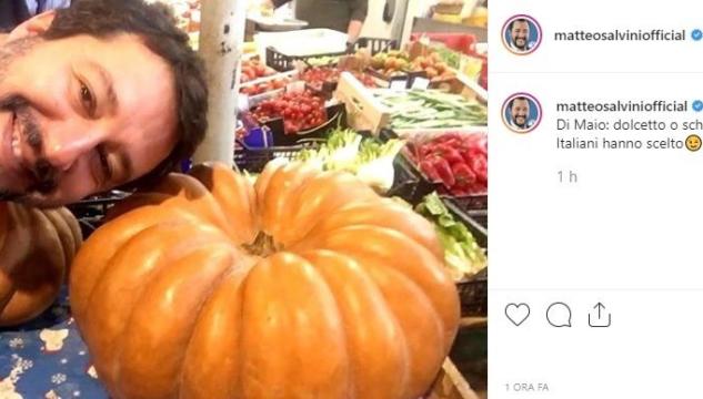 Salvini festeggia Halloween