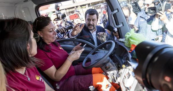 Salvini ‘rifiutato’ dal Tmb romano di Rocca Cencia. E lui protesta con il prefetto