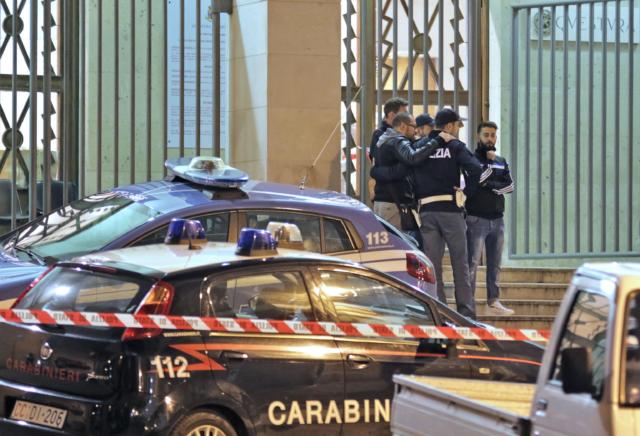 Sparatoria Trieste, è polemica sulla sicurezza delle forze dell’ordine: «Ecco le difese che mancano» article-post