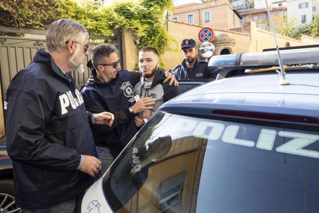 Luca Sacchi, parla Valerio Del Grosso: «Non volevo uccidere, è stato il rinculo della pistola» article-post