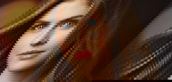 Alexandra Daddario su donne, segreti e nuovo film