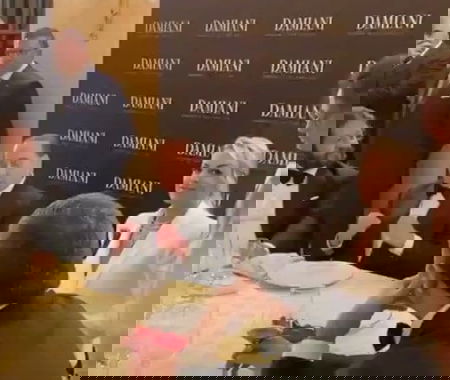 La barzelletta di Berlusconi sul membro dell’asino e l’università della California | VIDEO article-post