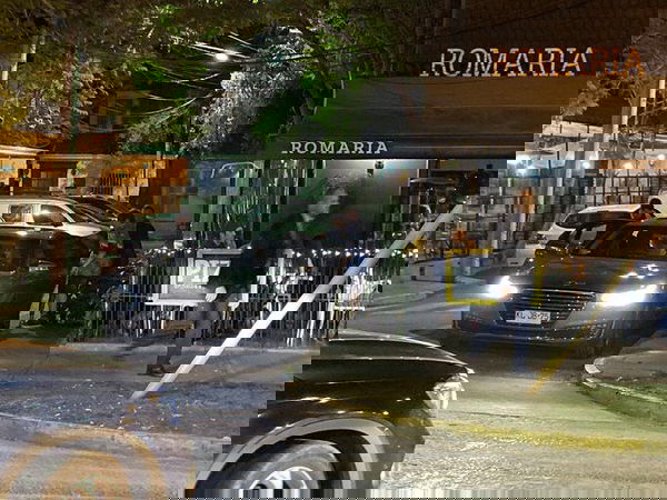 In Cile si muore, mentre il presidente Piñera mangia la pizza