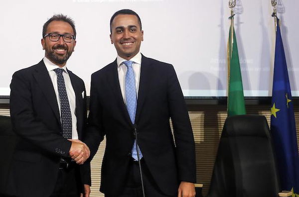 Luigi Di Maio: «Rimpatrio dei migranti più rapido, basteranno pochi mesi»