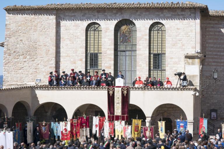 I francescani pregano «affinché Salvini perda queste elezioni in Umbria»