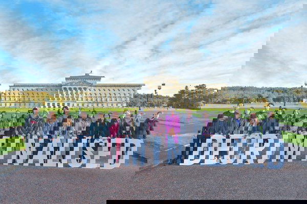 Storica svolta nell’Irlanda del Nord: aborto e matrimoni gay non sono più illegali