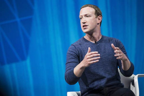 Facebook News inizia dagli Usa, Zuckerberg: «Il giornalismo è importante per la democrazia»