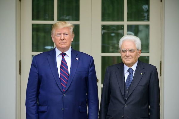 Sergio Mattarella nello studio ovale di Donald Trump: «L’Italia è un paese amico»