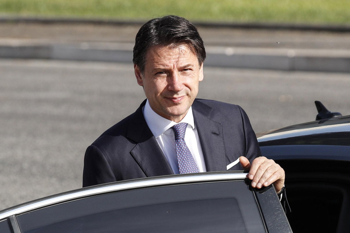 Conte risponde alla Commissione Europea: «La riduzione dello Spread ci farà risparmiare 18 miliardi» article-post