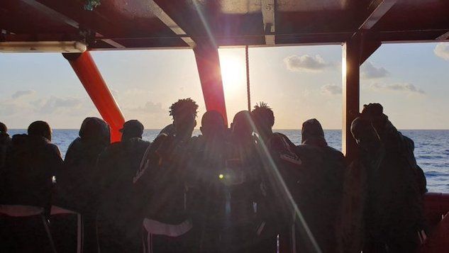 Ocean Viking chiede un porto sicuro per i 176 migranti a bordo article-post