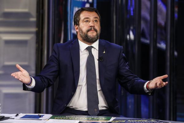 Salvini smentito anche dalla prof di Filosofia: «Non è vero che lo maltrattavo»