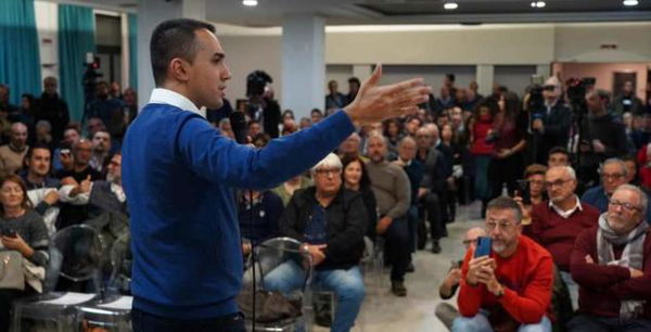 La supercazzola con cui Di Maio ammette che il M5S non è in grado di stare al governo | VIDEO