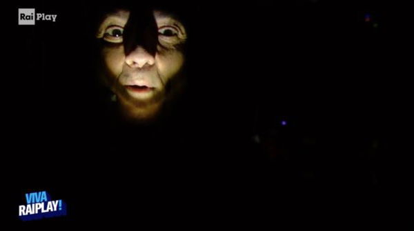 Fiorello buca lo schermo: «Avevo detto che mi sarei ritirato dalla tv, ma io sono il Matteo Renzi della Rai»