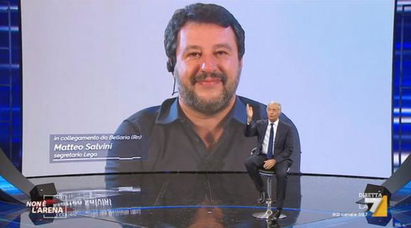 Giletti saluta la figlia di Salvini in diretta: «Ciao da zio Massimo»