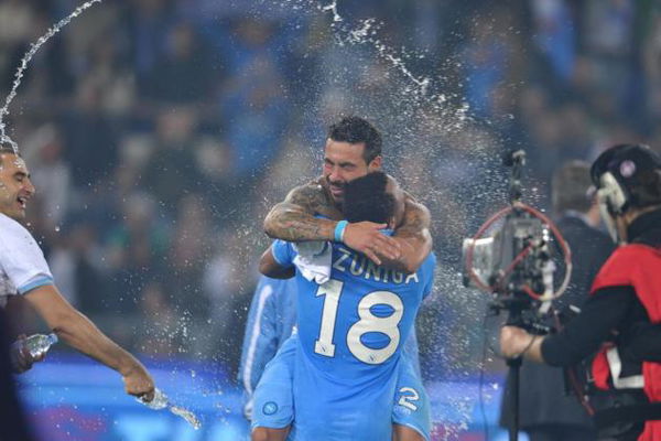 L’ultima cavalcata del Pocho Lavezzi, nel giorno in cui il Napoli gioca ad Anfield
