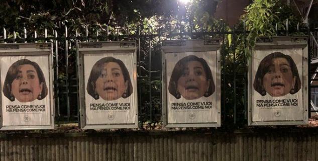 Sono spuntati i manifesti anti-immigrazione con il volto di Laura Boldrini in tutta Italia