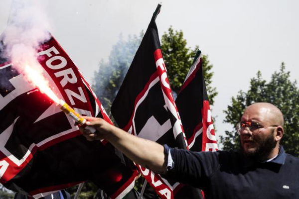 Forza Nuova fa ripartire le ronde notturne