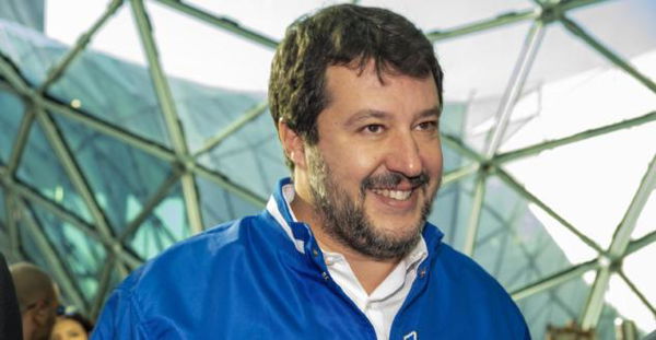 Salvini cambia i suoi piani per non ‘incontrare’ le Sardine a Modena