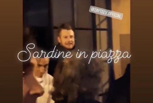 Uno zar in piazza contro Salvini: anche Zaytsev è una sardina