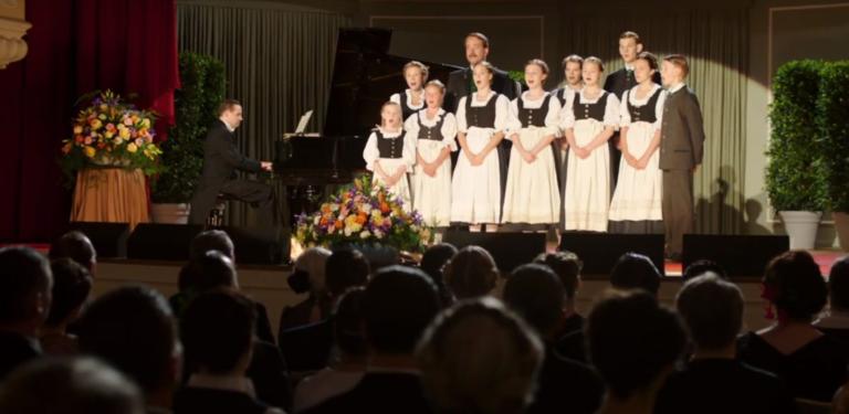 Ascolti tv 28 novembre: prima la Famiglia von Trapp, Adrian al minimo stagionale