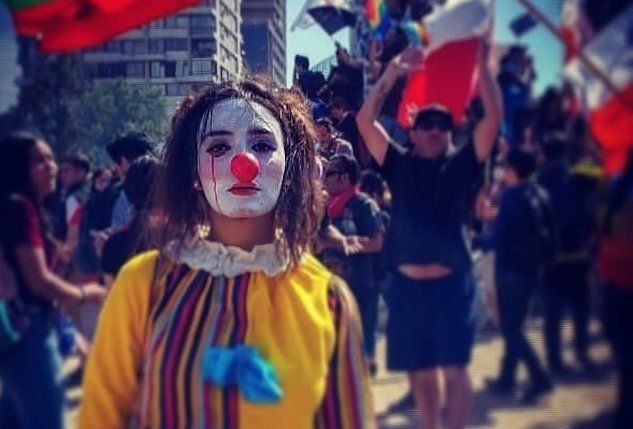 Cile, è ancora avvolta nel mistero la morte di Daniela Carrasco