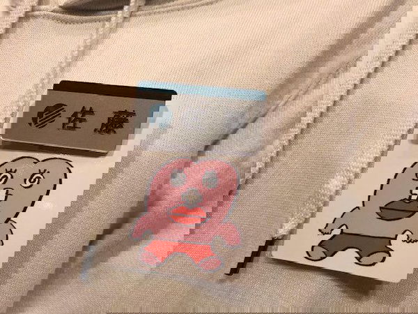 Bufera in Giappone per il badge da far indossare alle commesse nei giorni del ciclo