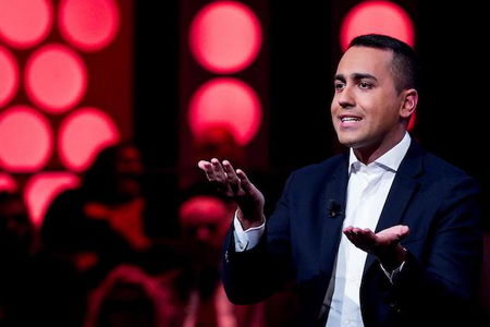 Rousseau deciderà se il M5S parteciperà o meno alle elezioni in Emilia Romagna e Calabria article-post