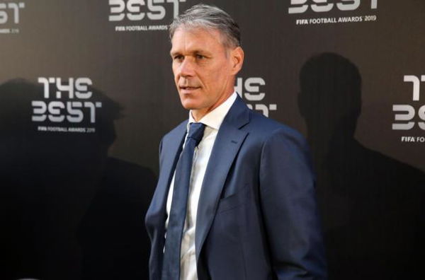 Van Basten dice ‘Sieg Heil’ in diretta tv nella giornata del calcio olandese contro il razzismo | VIDEO