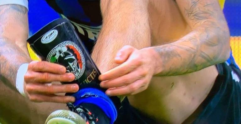 Salvini difende Biraghi e lo abbraccia: «Fascisti ovunque? No, ignoranti ovunque»