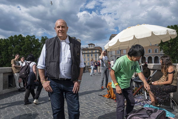 Federico Moccia, l’intervista: «Vorrei che Ultimo cantasse La ragazza di Roma Nord»