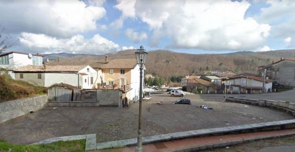 La fuga d’amore di due ragazze 14enni: da Nizza alla Calabria, guidando senza essere fermate