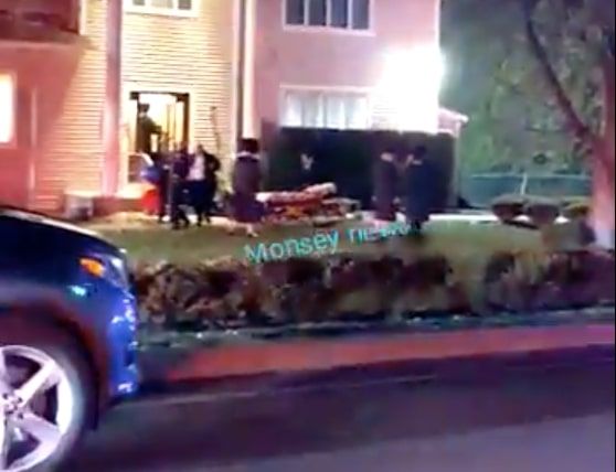 Attacco alla casa di un rabbino, New York ritrova l’antisemitismo ad Hanukkah article-post