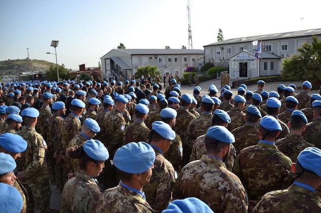 Nuovo scandalo tra i caschi blu: centinaia di abusi e stupri durante la missione ad Haiti