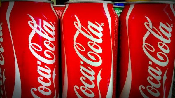 Coca Cola blocca investimenti di 49 milioni per la Sugar tax: a rischio lo stabilimento di Marcianise