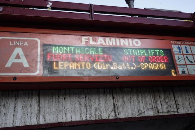 Roma, donna soldato morta alla stazione Flaminio: l’ipotesi è suicidio article-post