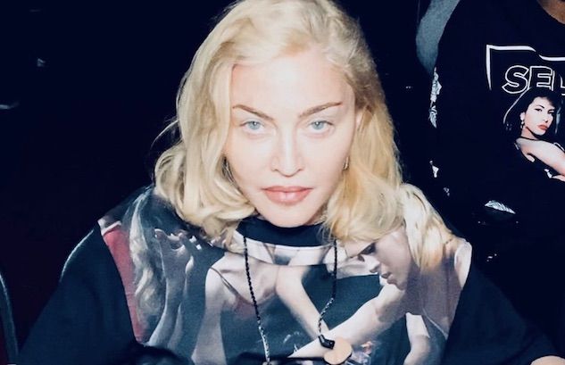 Madonna benedice l’Italia mostrando Napoli sotto coronavirus | Video article-post