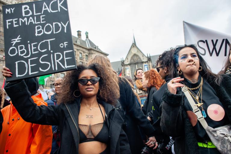 In Nuova Zelanda hanno un problema con la pornografia